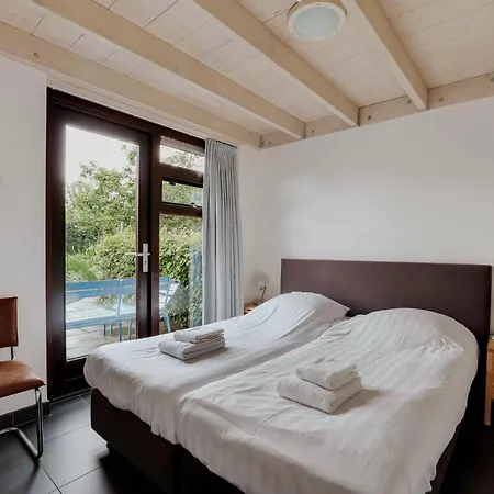 Dutchen Buiten Bergen Casa de Férias *