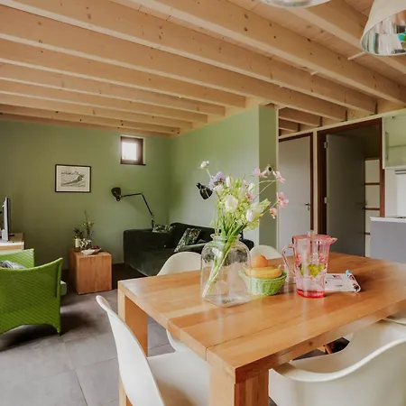 Dutchen Buiten Bergen *